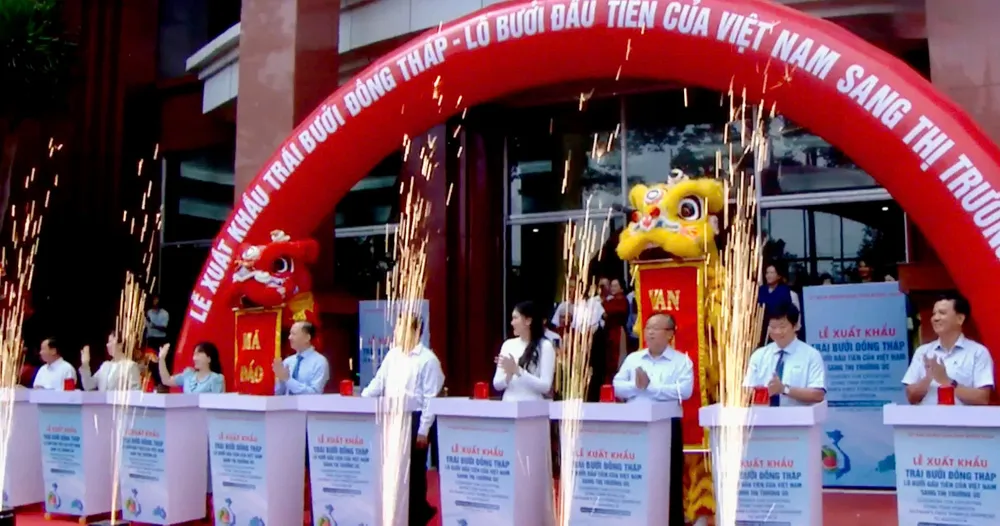 Nghi thức xuất khẩu lô bưởi đầu tiên của Việt Nam sang thị trường Úc