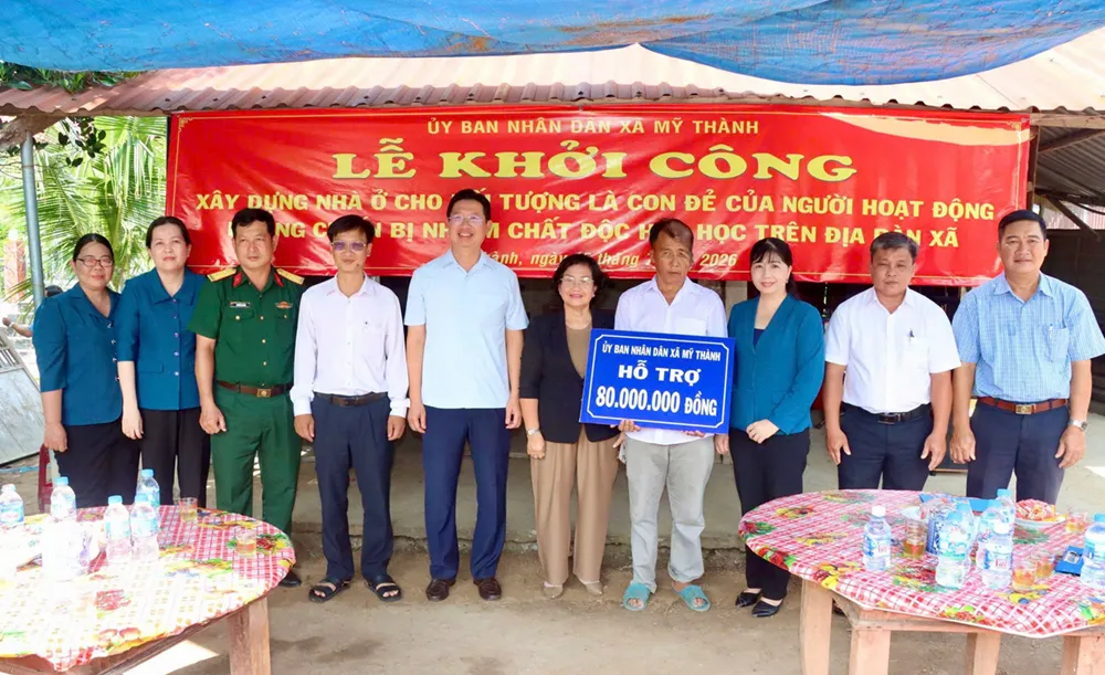 KHOI CONG.jpg