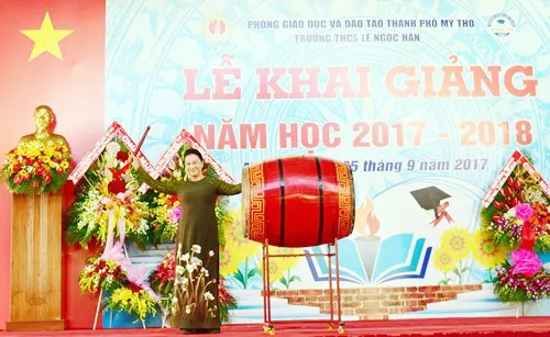 Lãnh đạo Đảng, Nhà nước chung vui với giáo viên, học sinh cả nước nhân khai giảng năm học mới ảnh 3