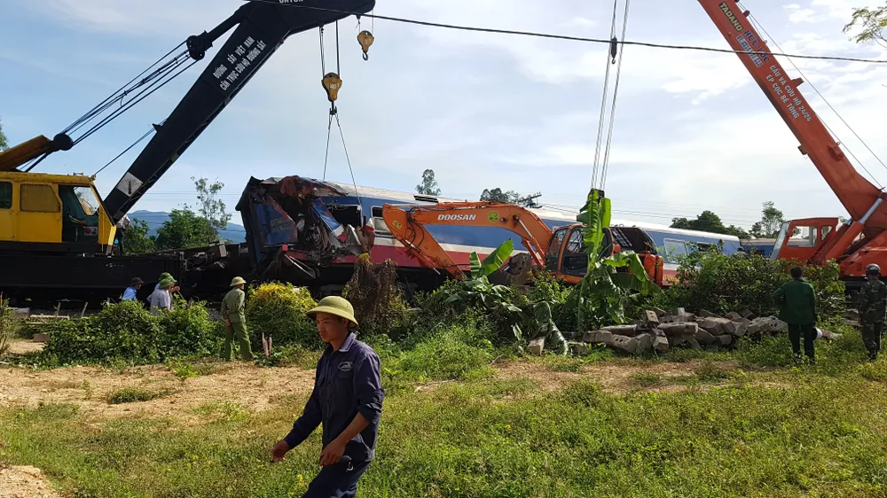 Nỗ lực thông tuyến đường sắt Bắc - Nam sau tai nạn  ảnh 3