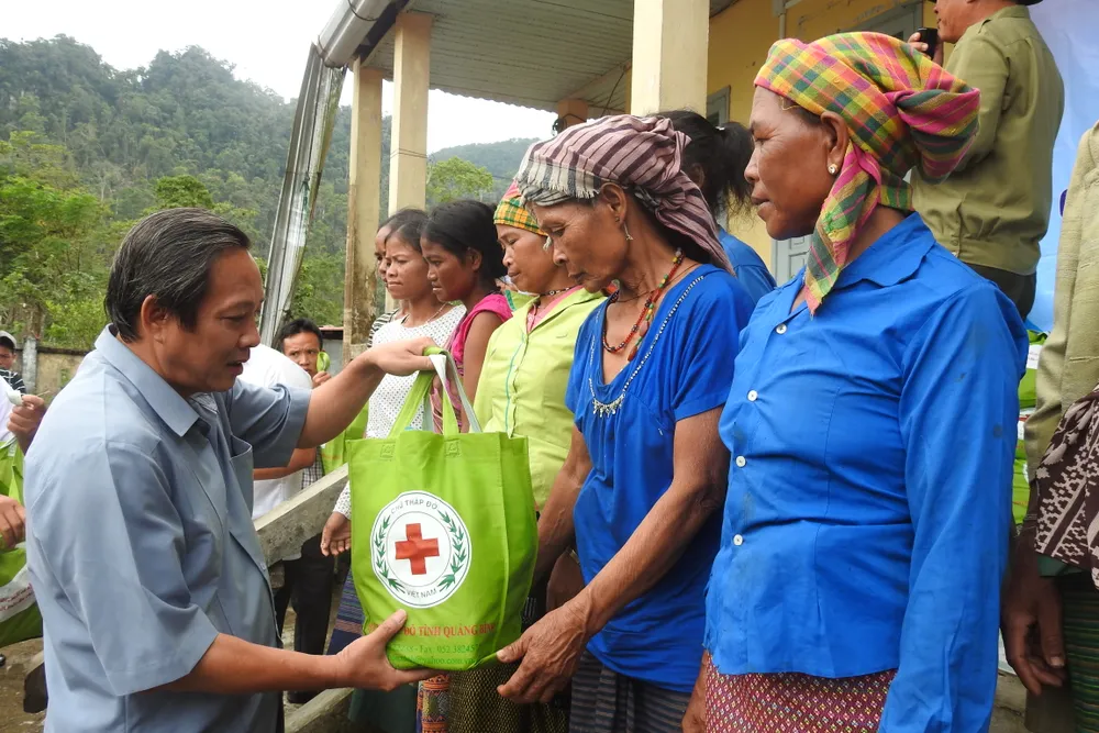 Kịp thời động viên người A Rem không trở lại hang đá ảnh 2