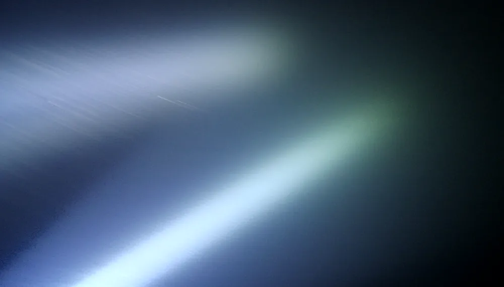 Nghẹt thở quang cảnh lặn sông ngầm bên dưới Sơn Đoòng ảnh 15