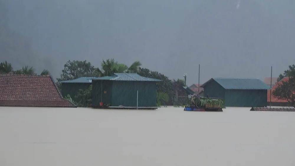 Nhà phao là kinh nghiệm “sống chung với lũ” của người Tân Hóa, Quảng Bình ảnh 4