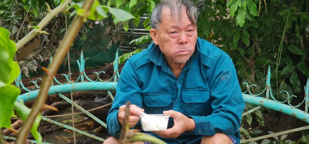 Gặp lại “cụ ông bật khóc” ở Quảng Bình ảnh 1