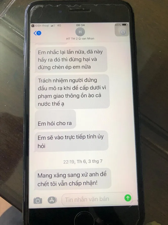 Tin nhắn dọa dùng xăng xử lãnh đạo phòng giáo dục của bà Nhạn