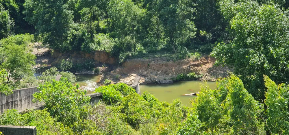 Chịu khát bên hồ chứa hơn 11 triệu khối nước ảnh 3