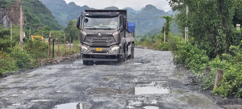 Quảng Bình: Hơn 10 năm hứng chịu “bom đá” do nổ mìn khai thác đá ảnh 5