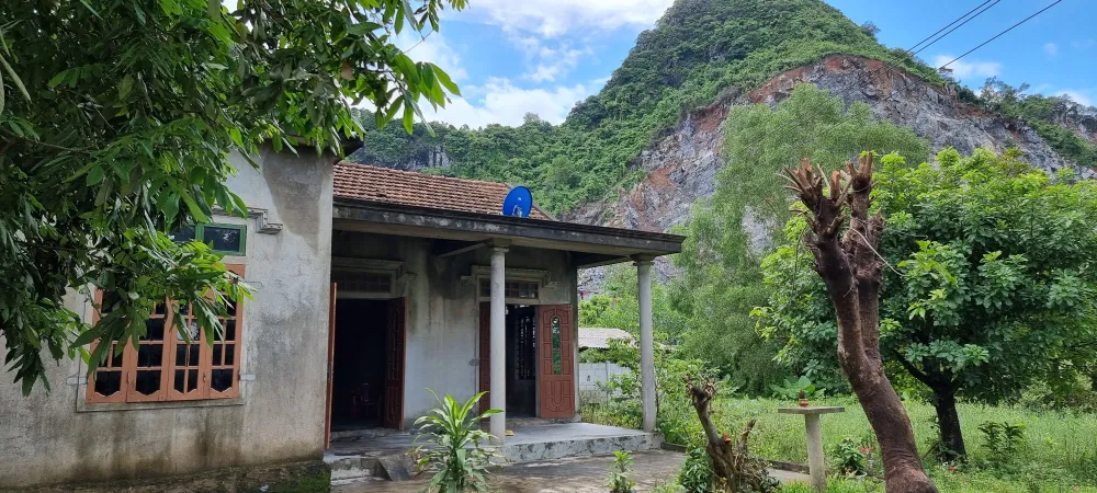 Quảng Bình: Hơn 10 năm hứng chịu “bom đá” do nổ mìn khai thác đá ảnh 1