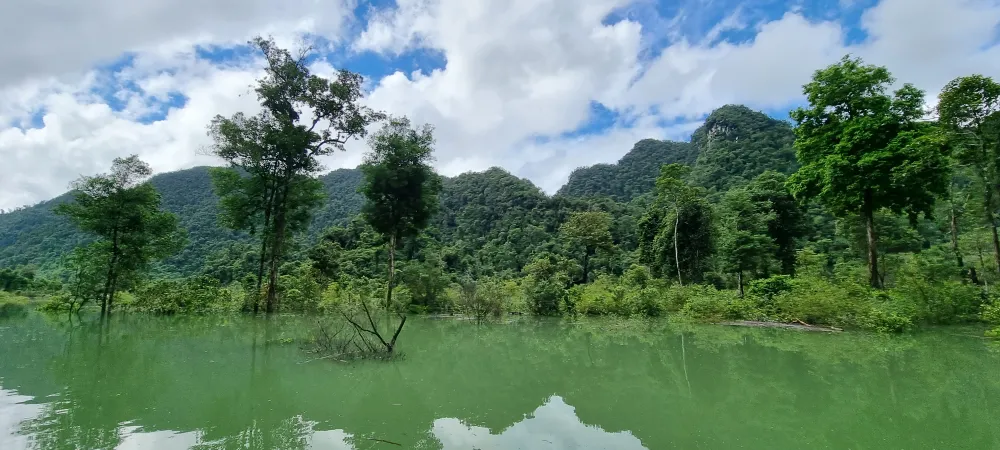 Quảng Bình: Khảo sát xây dựng cầu cứu hộ cứu nạn hơn 1,5km cho người Rục ảnh 1