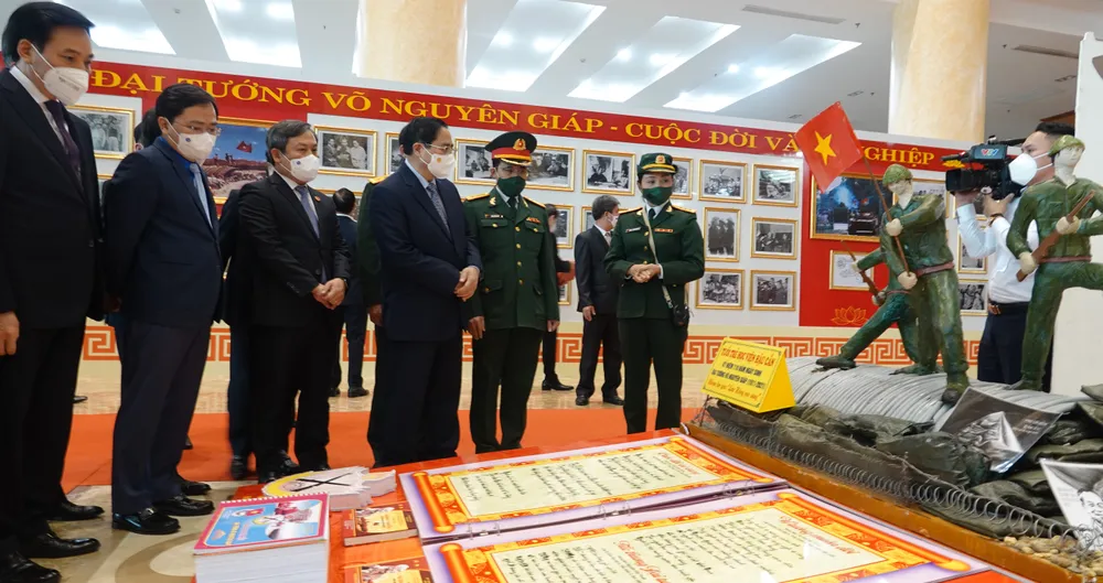 Đại tướng Võ Nguyên Giáp - Nhà chỉ huy quân sự kiệt xuất, bậc thầy về chiến lược, nghệ thuật quân sự ảnh 1