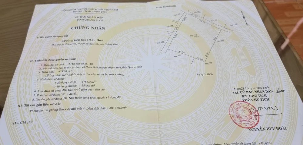 Điều tra việc hiệu trưởng cầm cố sổ đỏ trường học  ảnh 1