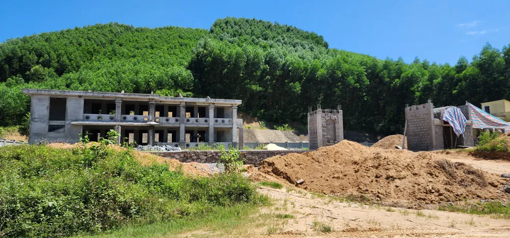 Quảng Bình: Gần 200 học sinh mầm non học phòng dột nát do trường mới bị rút vốn vì chậm tiến độ ảnh 5