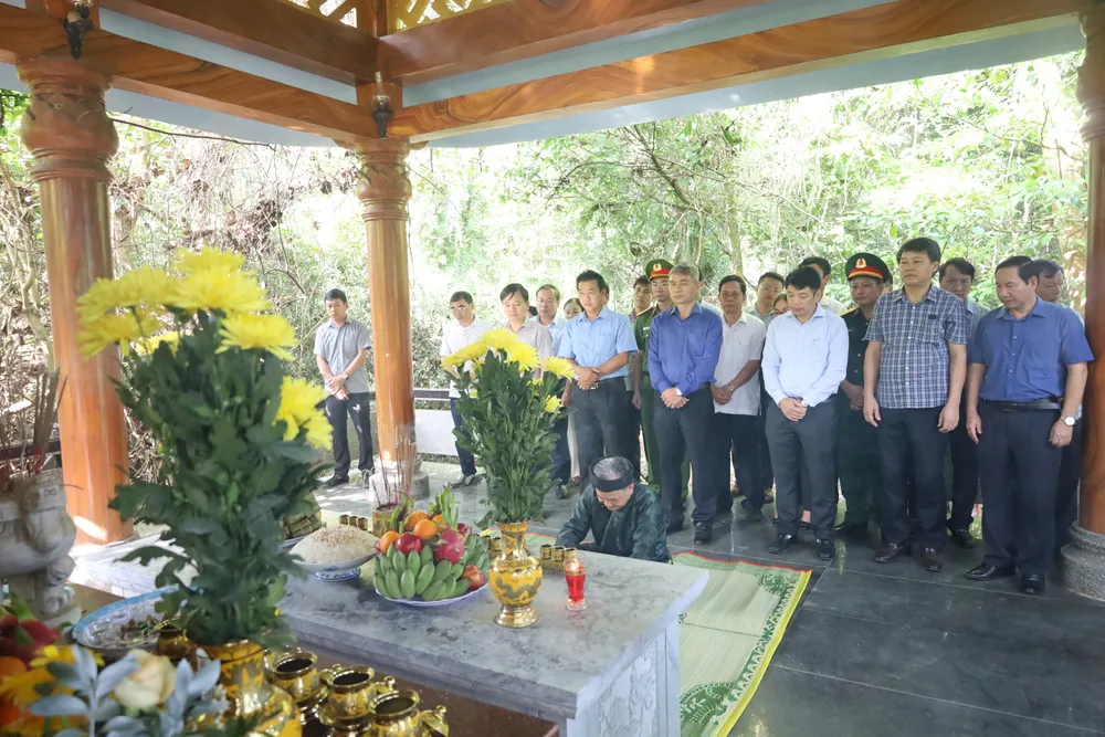 Cúng Bụt ở hội rằm tháng 3 Minh Hóa