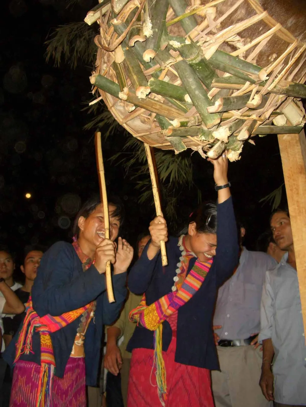 Lễ hội đập trống Ma Coong