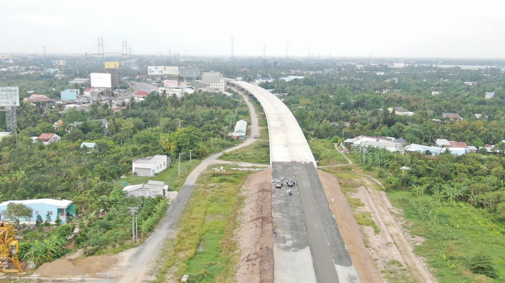 Bộ GTVT yêu cầu tập trung các mũi thi công cầu Mỹ Thuận 2 ảnh 2