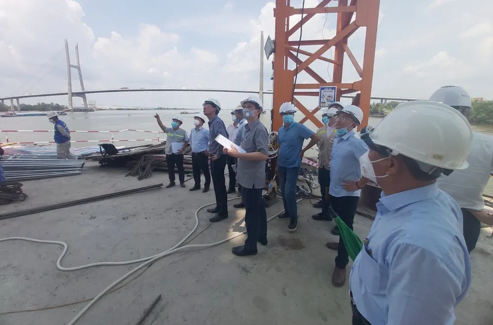 Bộ GTVT yêu cầu tập trung các mũi thi công cầu Mỹ Thuận 2 ảnh 3
