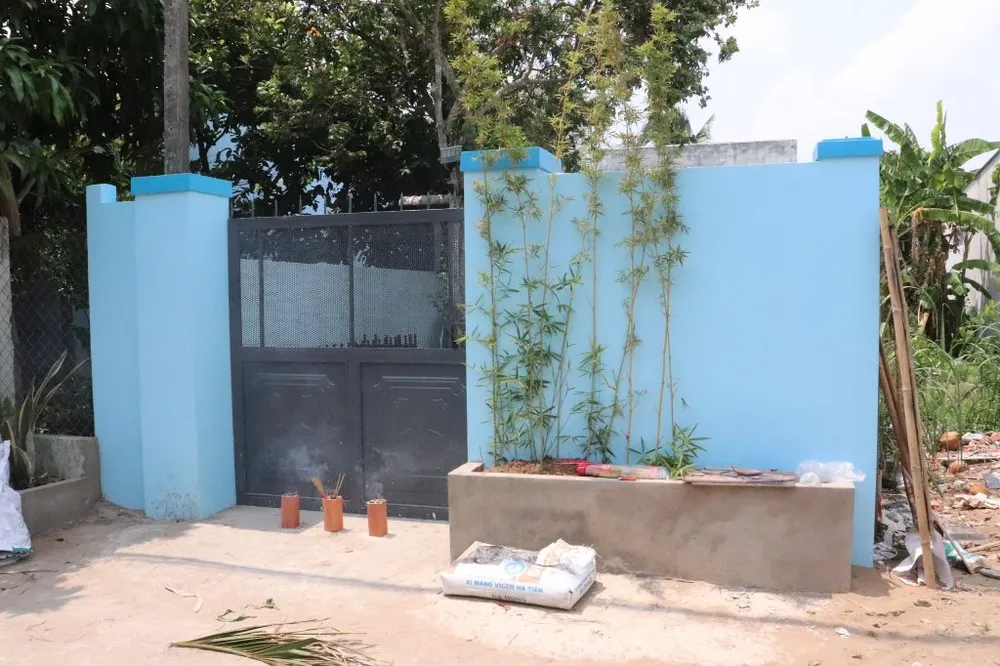 Phát hiện thi thể 2 vợ chồng trong căn nhà đóng kín ảnh 1