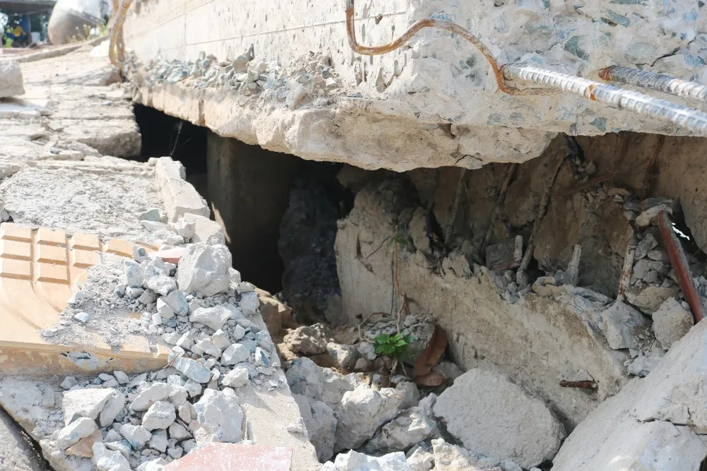 Đồng Tháp: Kè chống xói lở liên tục... sạt lở ảnh 5