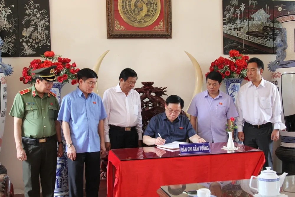 Tỉnh Vĩnh Long đón nhận Huân chương Lao động hạng Nhất  ảnh 3