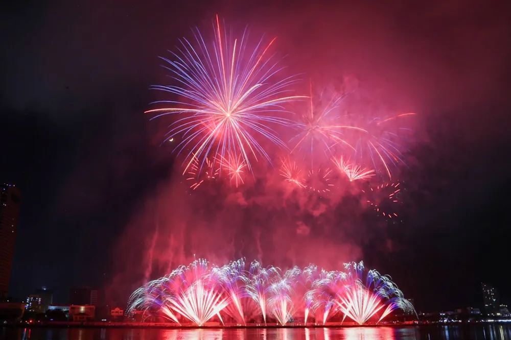 Phần thi của đội tuyển Anh được nhận xét là một “liều thuốc” để cổ vũ tinh thần vượt qua khó khăn của nhân loại, đồng thời là lời nhắn nhủ để mỗi người càng thêm trân quý sự tự do, hạnh phúc mỗi ngày