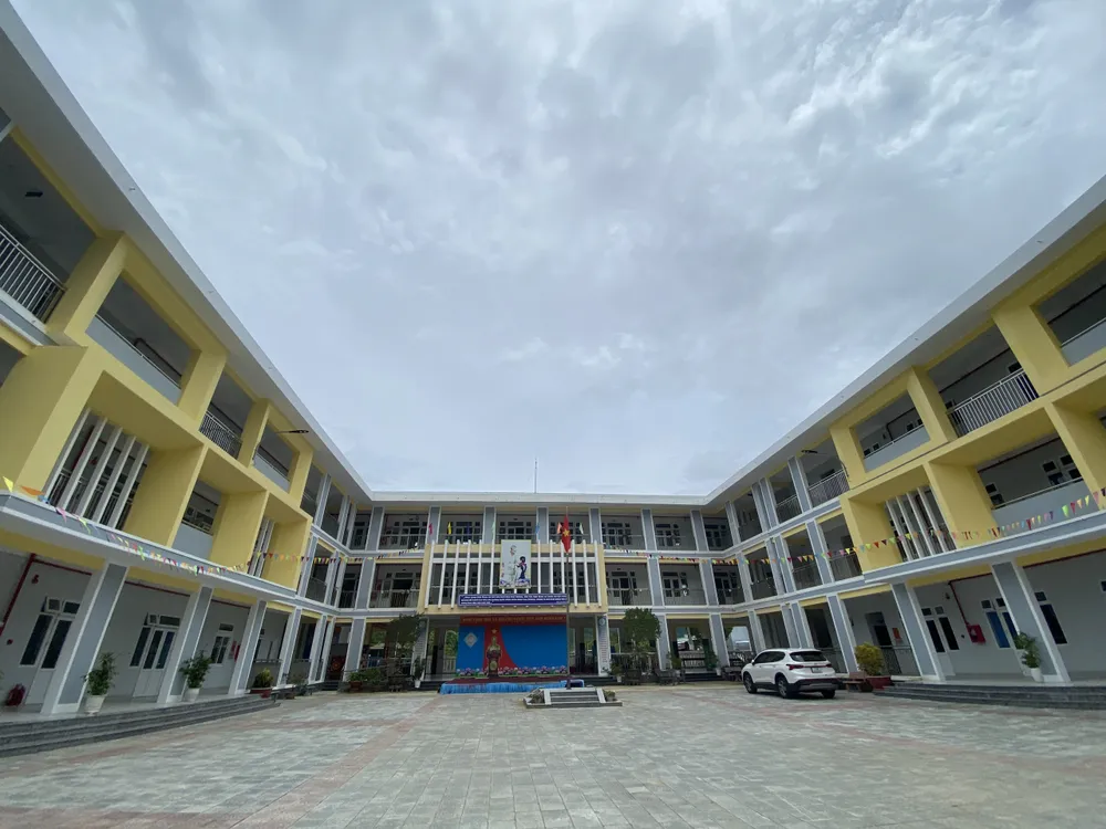 Điểm trường mới thôn Phò Nam được xây dựng khang trang với kinh phí 25 tỷ