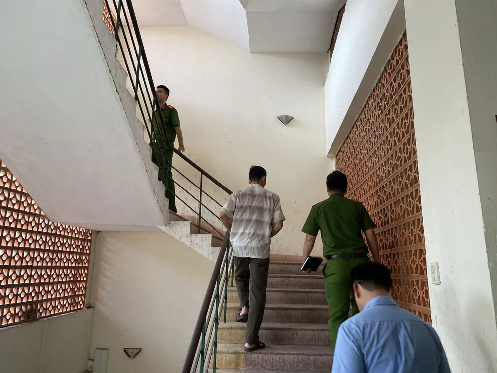 Đảm bảo thông thoát cho các lối thoát hiểm chung cư Đảm bảo thông thoát cho các lối thoát hiểm chung cư