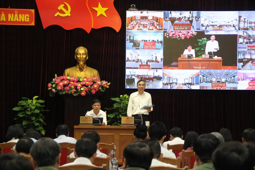 Ông Lê Trung Chinh phát biểu tại hội nghị