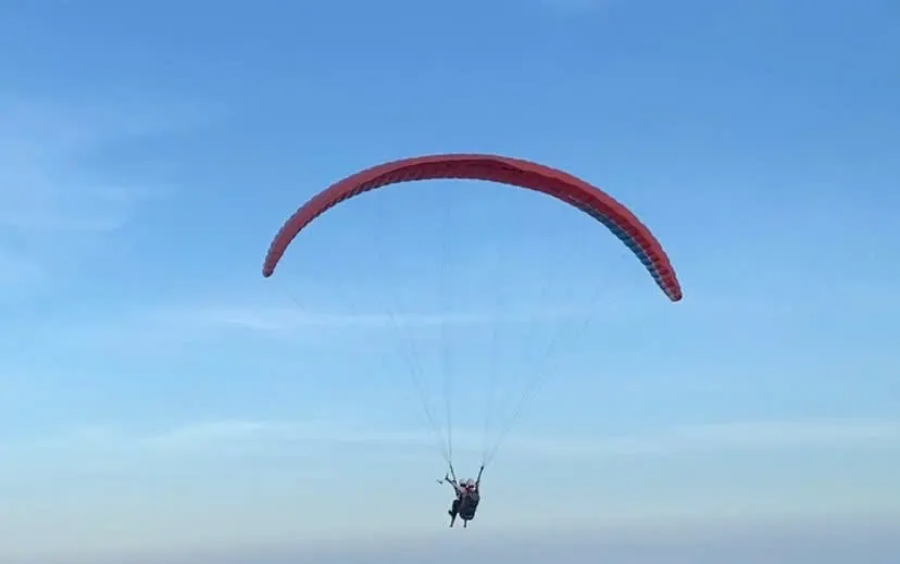 Tạm dừng hoạt động nhảy dù tại bán đảo Sơn Trà