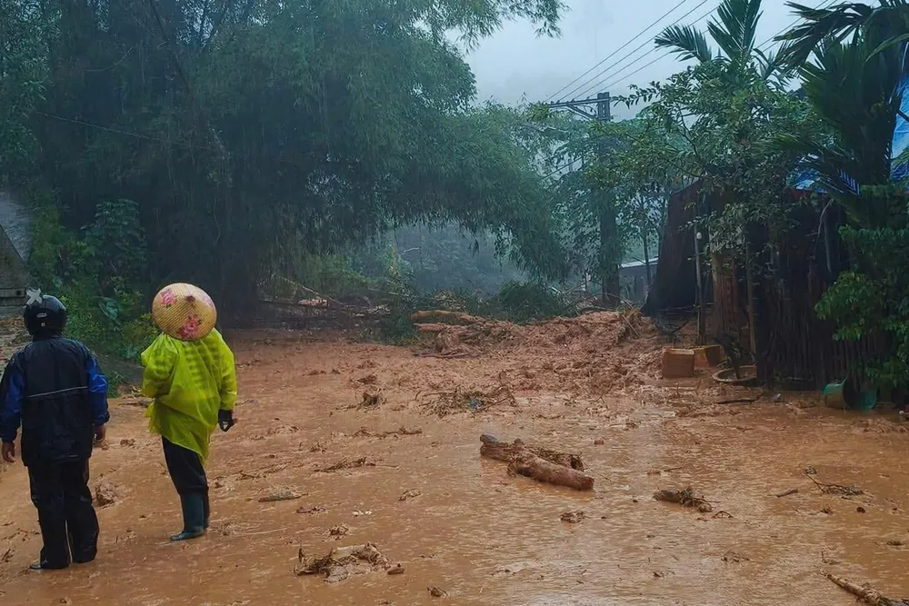 Mưa lớn khiến nhiều khu vực thuộc xã Trà Tập bị sạt lở