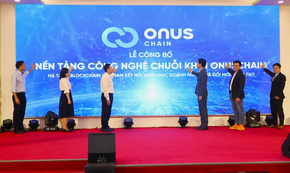 Nghi thức ra mắt Nền tảng công nghệ chuỗi khối OnusChain