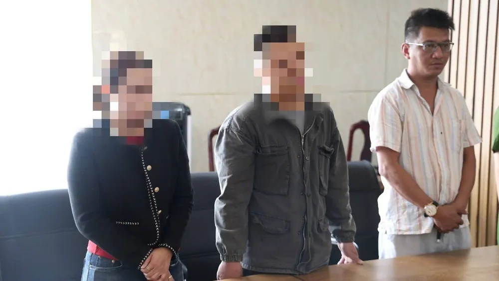 Các đối tượng tại cơ quan điều tra. Ảnh: CACC