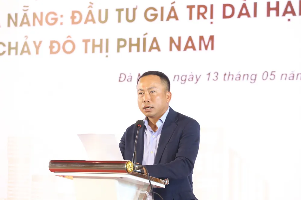 hoi thao 2.jpg