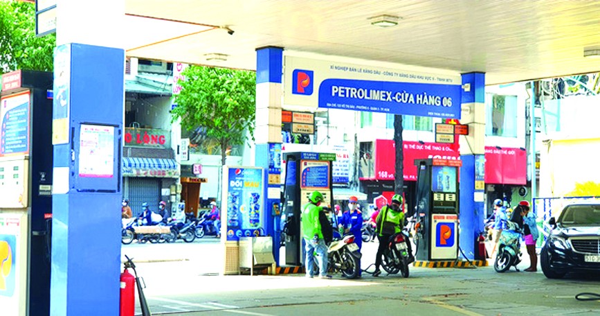 ２月份燃油價格激增。