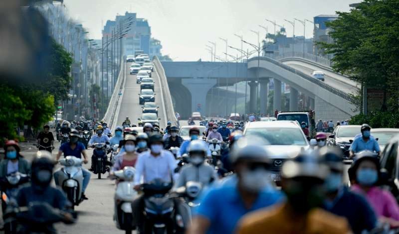 從2017年1月1日起，新生產、組裝和進口的各種兩輪摩托車已採用達 歐３廢氣排放的標準。