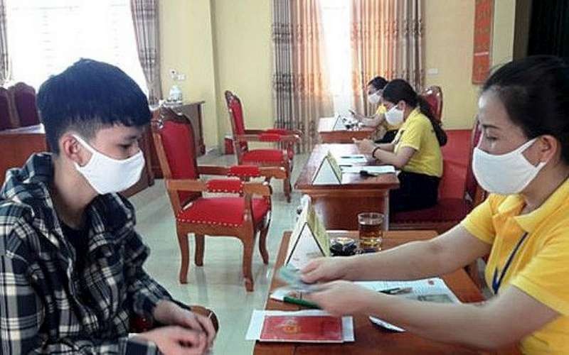 大中學生貸款。（示意圖源：互聯網）