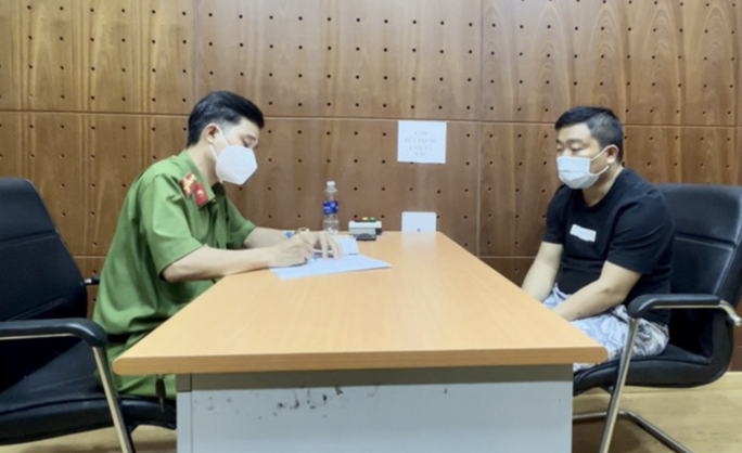 陳明俊（1985出生、家住芽皮縣）因利用高科技進行 虛擬貨幣詐騙而在2021年底被逮捕。