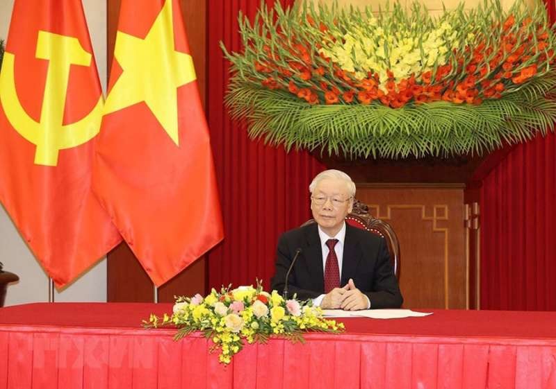 阮富仲總書記與德國總理電談