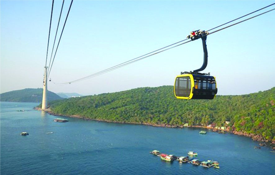堅江省富國島縣建有世界最長遊覽纜車。