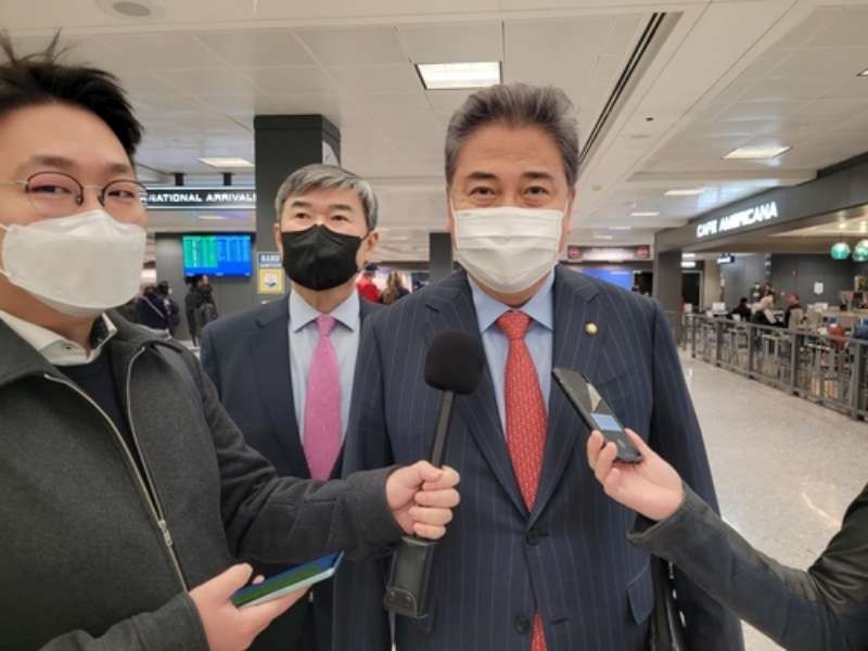 在美國華盛頓特區，韓國候任總統尹錫悅派遣的﹁韓美政策協商代表團﹂團長朴振接受採訪。