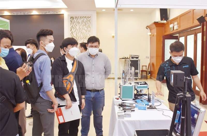 調控和自動化科學會議與展覽舉行