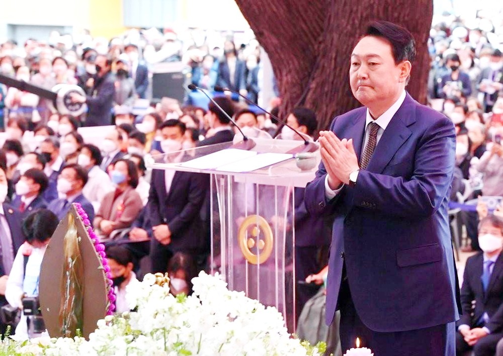 韓各地舉行佛誕法會