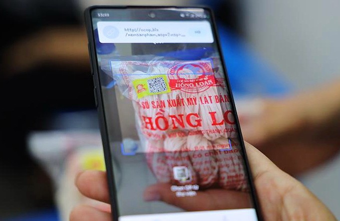 承天-順化省的順化高新技 術合作社應用QR碼來追溯產品 原產地。