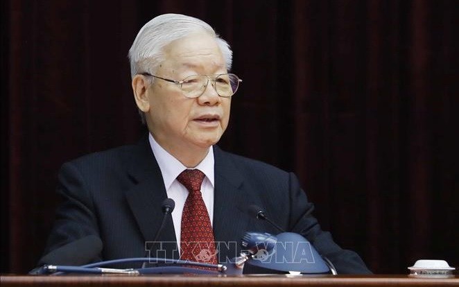 黨中央總書記阮富。