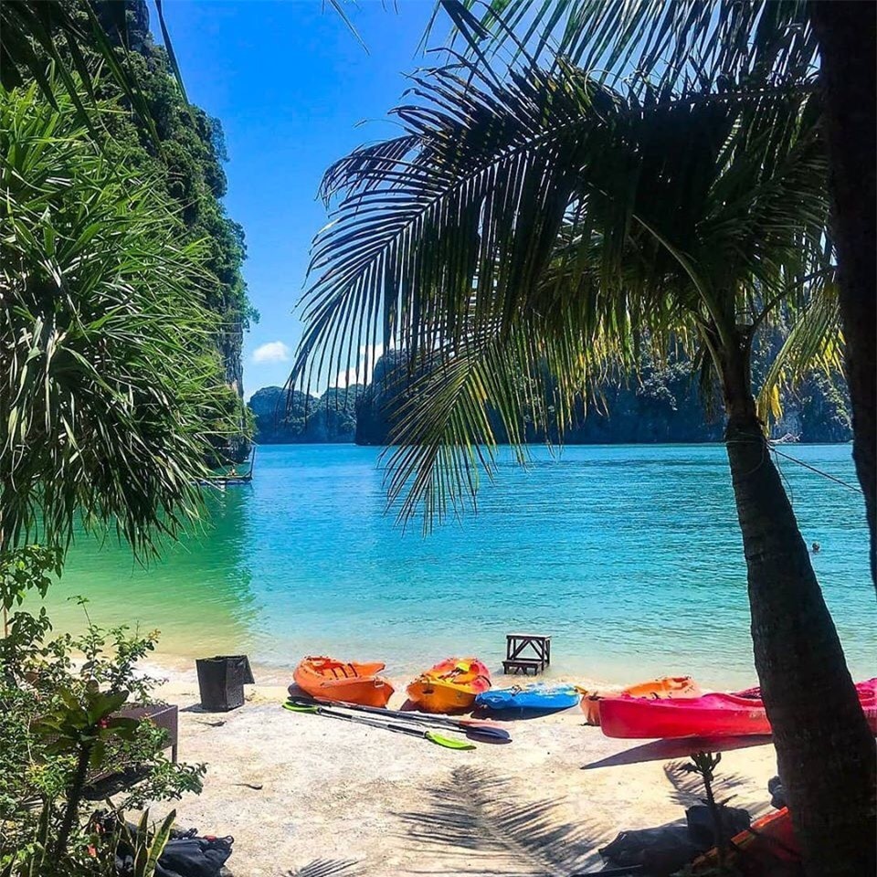 自由島平靜的一隅。