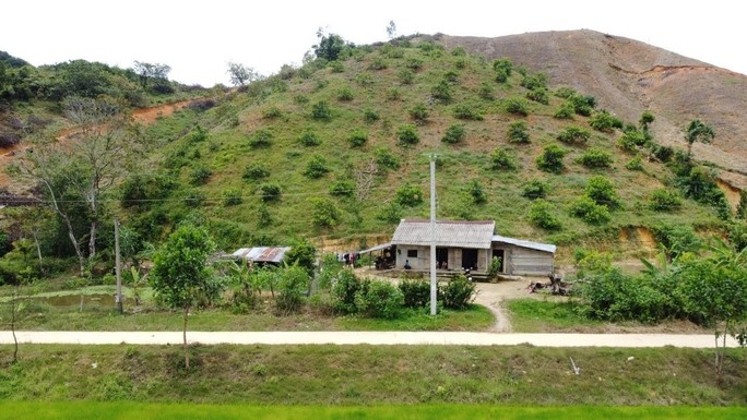 之前曾受眾多投資者爭相搶購的山地如今完全無人問津。