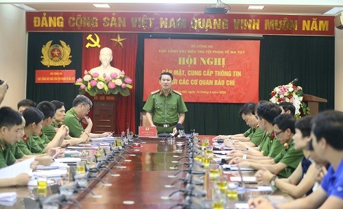 加強防打跨國毒品罪犯