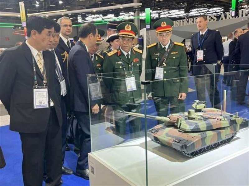 越南參加歐洲陸軍武器展