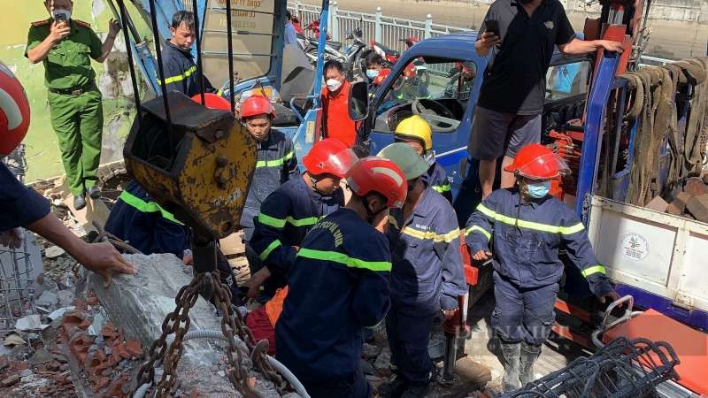 某工程圍牆倒塌致兩人傷亡