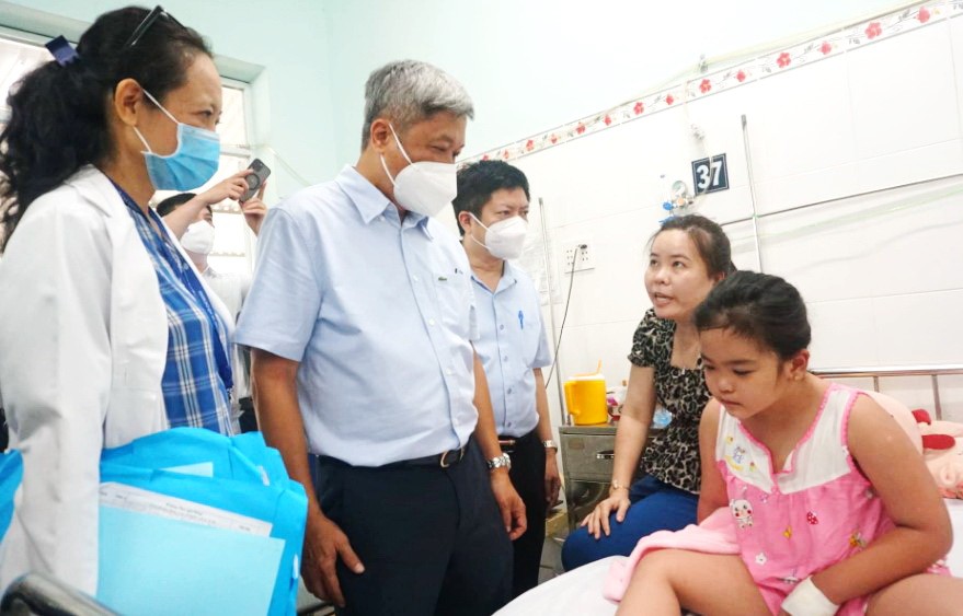 須做好收治登革熱病人工作