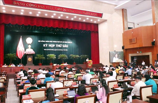 第十屆市人民議會第六次會議圓滿閉幕。